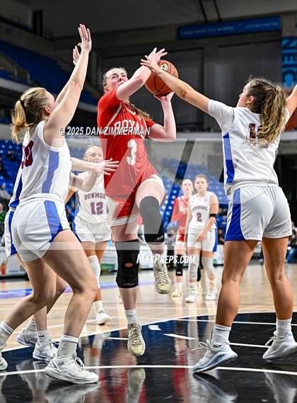 Thumbnail 1 in Holy Redeemer vs Dunmore (PIAA District 2 Class 3A Final) photogallery.