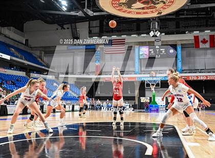 Thumbnail 3 in Holy Redeemer vs Dunmore (PIAA District 2 Class 3A Final) photogallery.