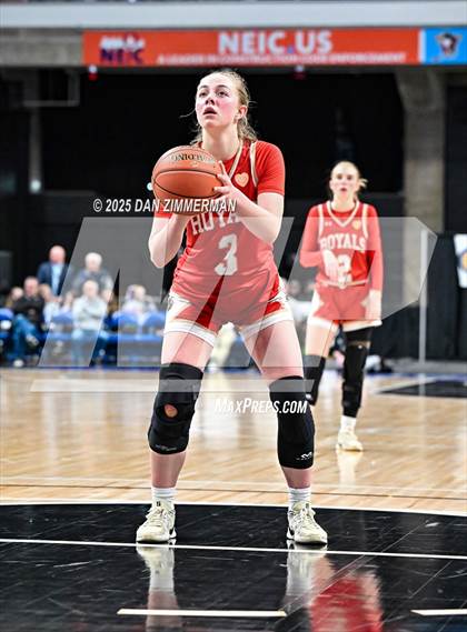Thumbnail 3 in Holy Redeemer vs Dunmore (PIAA District 2 Class 3A Final) photogallery.