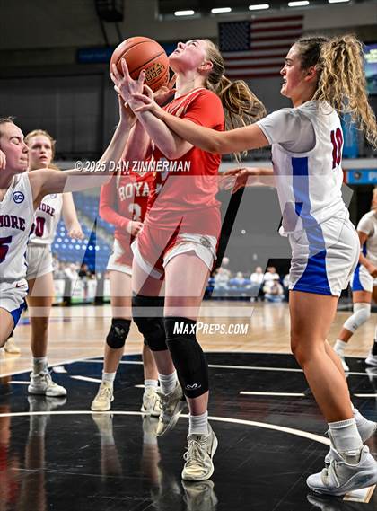 Thumbnail 2 in Holy Redeemer vs Dunmore (PIAA District 2 Class 3A Final) photogallery.
