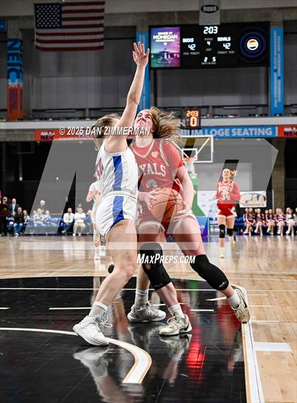 Thumbnail 1 in Holy Redeemer vs Dunmore (PIAA District 2 Class 3A Final) photogallery.