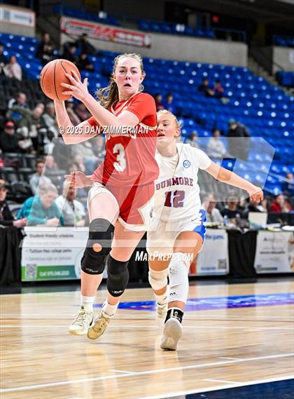Thumbnail 2 in Holy Redeemer vs Dunmore (PIAA District 2 Class 3A Final) photogallery.