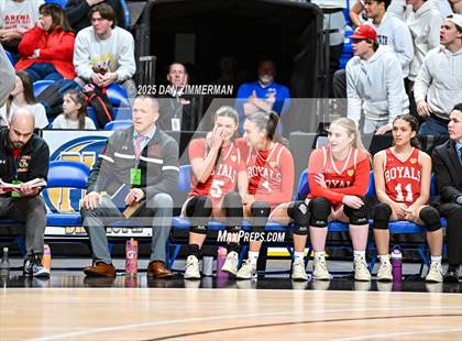 Thumbnail 2 in Holy Redeemer vs Dunmore (PIAA District 2 Class 3A Final) photogallery.