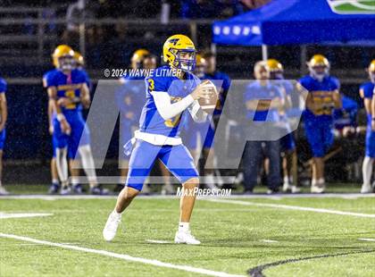Thumbnail 1 in Raceland @ Newport Central Catholic photogallery.
