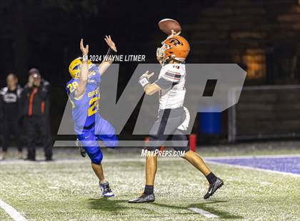Thumbnail 2 in Raceland @ Newport Central Catholic photogallery.