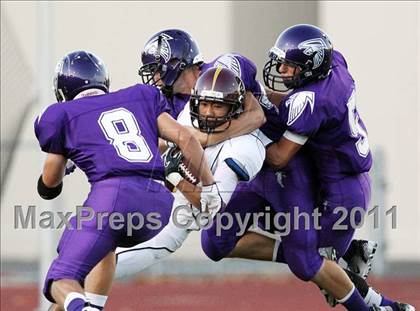 Thumbnail 3 in College Park vs. Las Lomas photogallery.