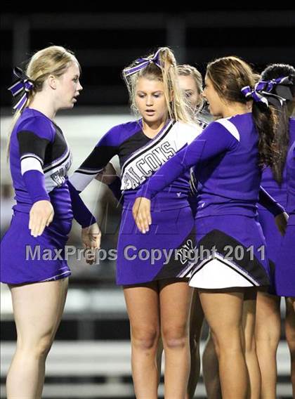 Thumbnail 1 in College Park vs. Las Lomas photogallery.