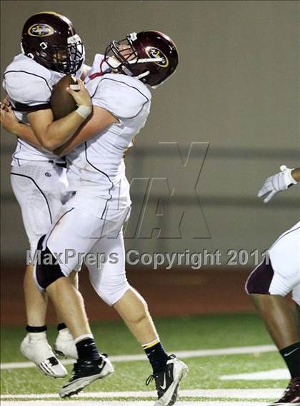Thumbnail 3 in College Park vs. Las Lomas photogallery.