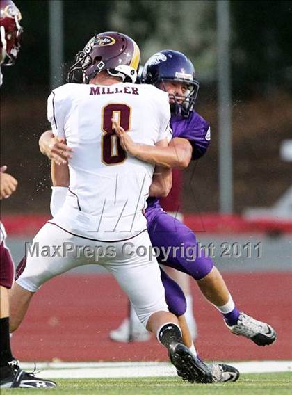 Thumbnail 3 in College Park vs. Las Lomas photogallery.