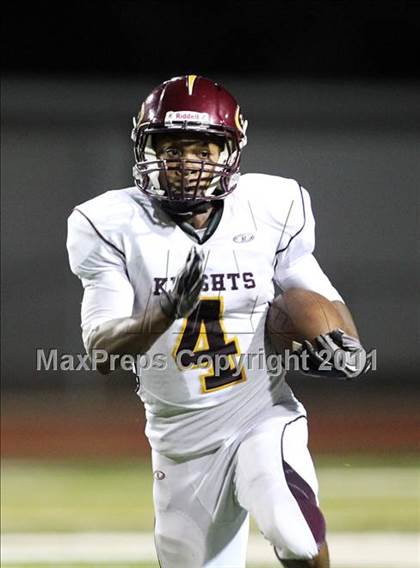 Thumbnail 2 in College Park vs. Las Lomas photogallery.