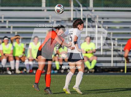 Thumbnail 3 in Rockwood Summit vs. St. Dominic (MSHSAA Class 3 Championship) photogallery.