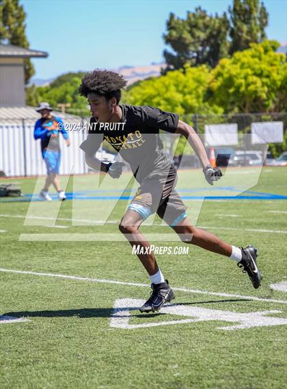 Thumbnail 3 in Novato vs Napa (D1 Bound Academy 7 on 7 Tournament) photogallery.