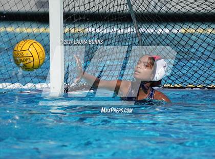 Thumbnail 3 in Sacred Heart Prep vs Leland (Saint Francis JV Tournament) photogallery.