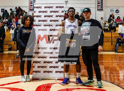 Thumbnail 3 in Landon vs. Gonzaga (Capital Hoops Mayhem on Military) photogallery.