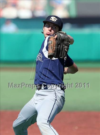Thumbnail 3 in Sutter vs. Maxwell (Shasta Lake Tournament) photogallery.