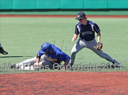 Thumbnail 1 in Sutter vs. Maxwell (Shasta Lake Tournament) photogallery.