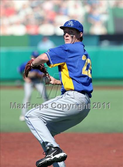 Thumbnail 2 in Sutter vs. Maxwell (Shasta Lake Tournament) photogallery.