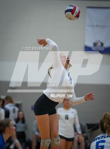 Thumbnail 2 in Scottsdale Christian Academy vs. Snowflake (Spiketown invitational) photogallery.