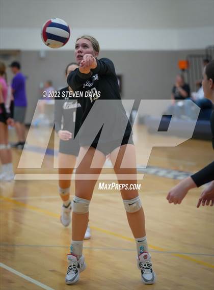 Thumbnail 3 in Scottsdale Christian Academy vs. Snowflake (Spiketown invitational) photogallery.