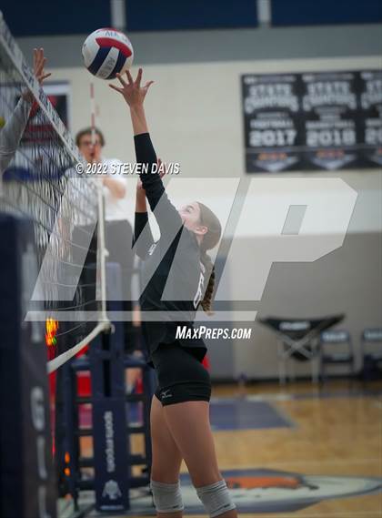 Thumbnail 3 in Scottsdale Christian Academy vs. Snowflake (Spiketown invitational) photogallery.