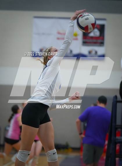 Thumbnail 3 in Scottsdale Christian Academy vs. Snowflake (Spiketown invitational) photogallery.