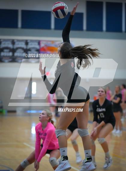 Thumbnail 3 in Scottsdale Christian Academy vs. Snowflake (Spiketown invitational) photogallery.