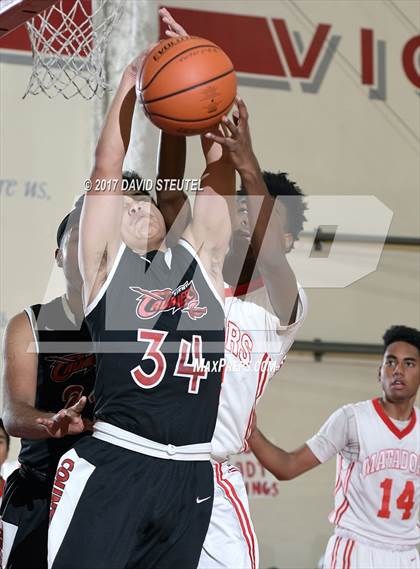 Thumbnail 2 in Sacramento Country Day vs. Mira Loma (Viking Classic) photogallery.
