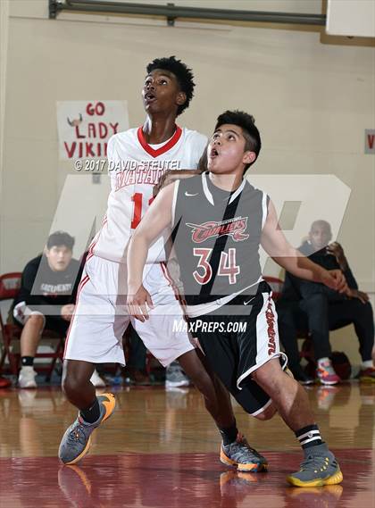 Thumbnail 3 in Sacramento Country Day vs. Mira Loma (Viking Classic) photogallery.