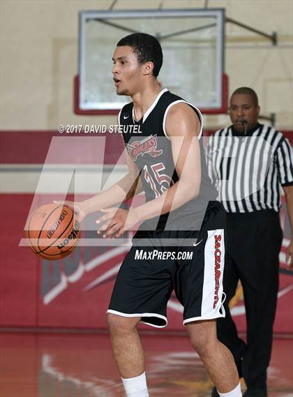 Thumbnail 1 in Sacramento Country Day vs. Mira Loma (Viking Classic) photogallery.