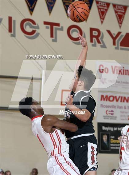 Thumbnail 3 in Sacramento Country Day vs. Mira Loma (Viking Classic) photogallery.