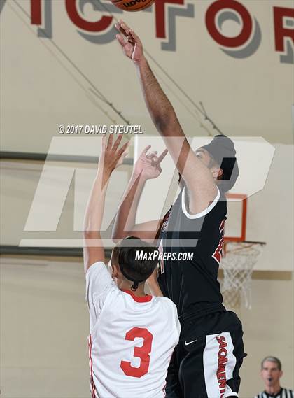 Thumbnail 1 in Sacramento Country Day vs. Mira Loma (Viking Classic) photogallery.