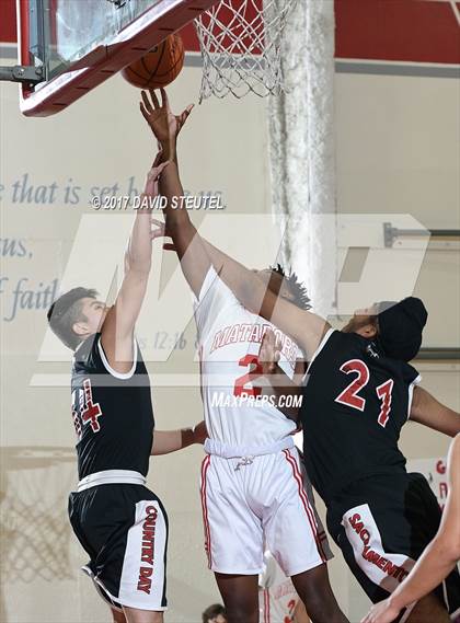 Thumbnail 1 in Sacramento Country Day vs. Mira Loma (Viking Classic) photogallery.