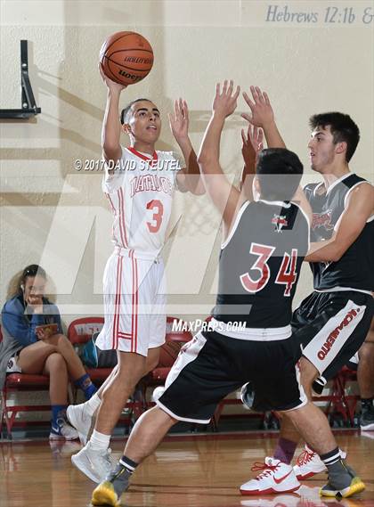 Thumbnail 2 in Sacramento Country Day vs. Mira Loma (Viking Classic) photogallery.