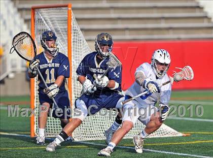 Thumbnail 3 in Bayport-Blue Point vs. John Glenn (Section 11 Class C Final) photogallery.
