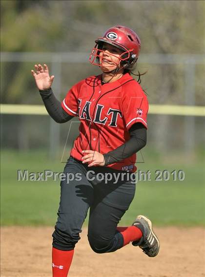 Thumbnail 3 in Rocklin vs. Galt (Victory Pre-Season Tournament) photogallery.