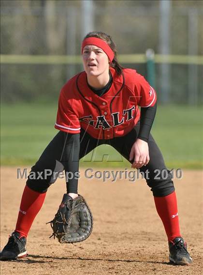 Thumbnail 1 in Rocklin vs. Galt (Victory Pre-Season Tournament) photogallery.