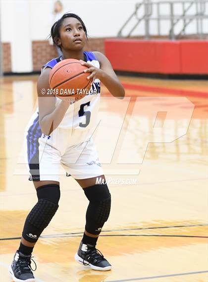 Thumbnail 3 in Midland Christian vs Mineral Wells (Bank of Mineral Wells Mountaineer Classic) photogallery.