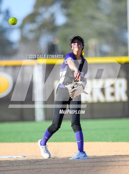 Thumbnail 1 in Foothills Christian @ Francis Parker photogallery.