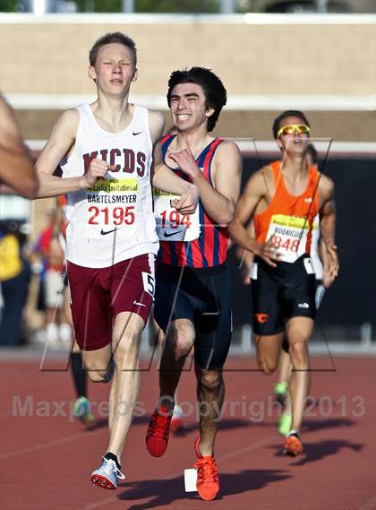 Thumbnail 2 in Arcadia Invitational (1 Mile Run) photogallery.
