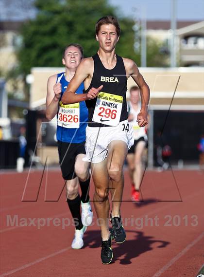Thumbnail 1 in Arcadia Invitational (1 Mile Run) photogallery.