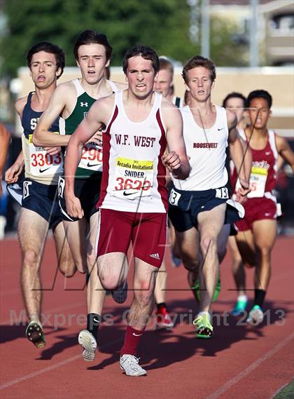 Thumbnail 1 in Arcadia Invitational (1 Mile Run) photogallery.
