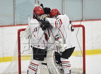 Thumbnail 2 in St. Joseph vs. Greenwich (FCIAC Semifinal) photogallery.