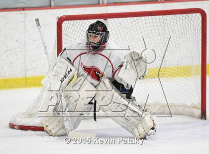 Thumbnail 3 in St. Joseph vs. Greenwich (FCIAC Semifinal) photogallery.