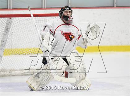 Thumbnail 3 in St. Joseph vs. Greenwich (FCIAC Semifinal) photogallery.