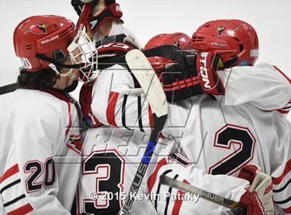 Thumbnail 2 in St. Joseph vs. Greenwich (FCIAC Semifinal) photogallery.