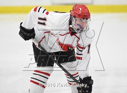 Thumbnail 3 in St. Joseph vs. Greenwich (FCIAC Semifinal) photogallery.