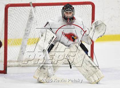 Thumbnail 3 in St. Joseph vs. Greenwich (FCIAC Semifinal) photogallery.