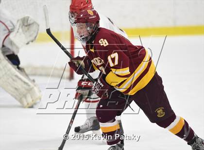 Thumbnail 2 in St. Joseph vs. Greenwich (FCIAC Semifinal) photogallery.