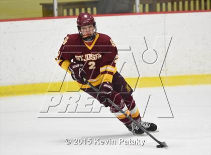 Thumbnail 3 in St. Joseph vs. Greenwich (FCIAC Semifinal) photogallery.