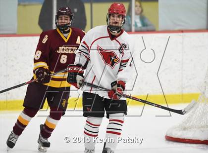 Thumbnail 3 in St. Joseph vs. Greenwich (FCIAC Semifinal) photogallery.
